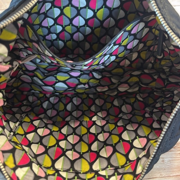 Vera Bradley Black Quilted Shoulder Bag Handbag Purse Like new soft - Picture 7 of 14